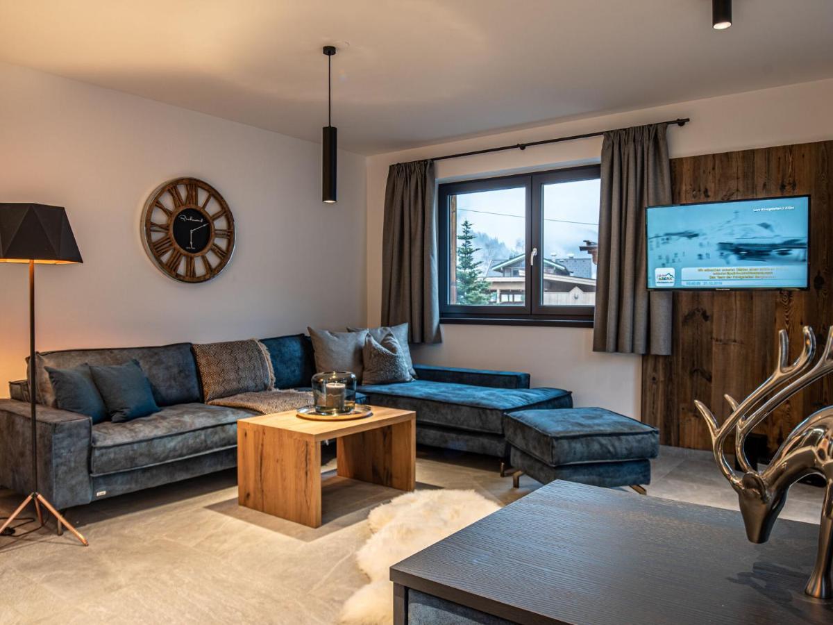 Apartment In Wald Im Pinzgau With A Carport Exterior foto